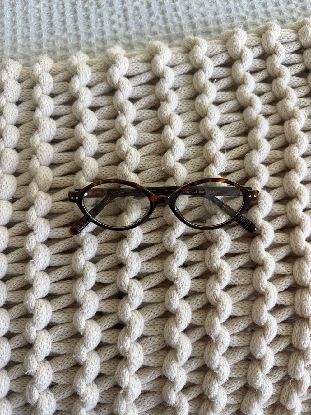 Tortoiseshell Oval Bluelight Glasses